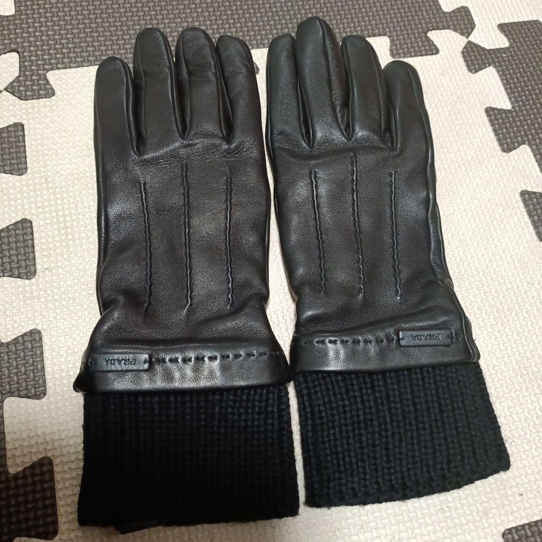 定価158400円　PRADA　手袋　メンズ