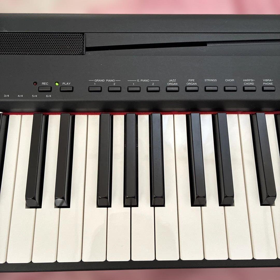 YAMAHA 電子ピアノ P-95B、2011年製、譜面台、アダプタ、簡易ペダル