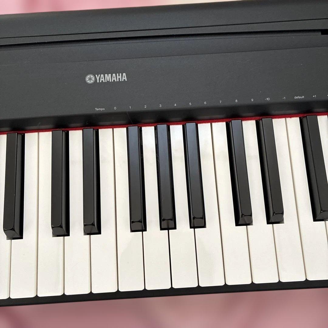 YAMAHA 電子ピアノ P-95B、2011年製、譜面台、アダプタ、簡易ペダル
