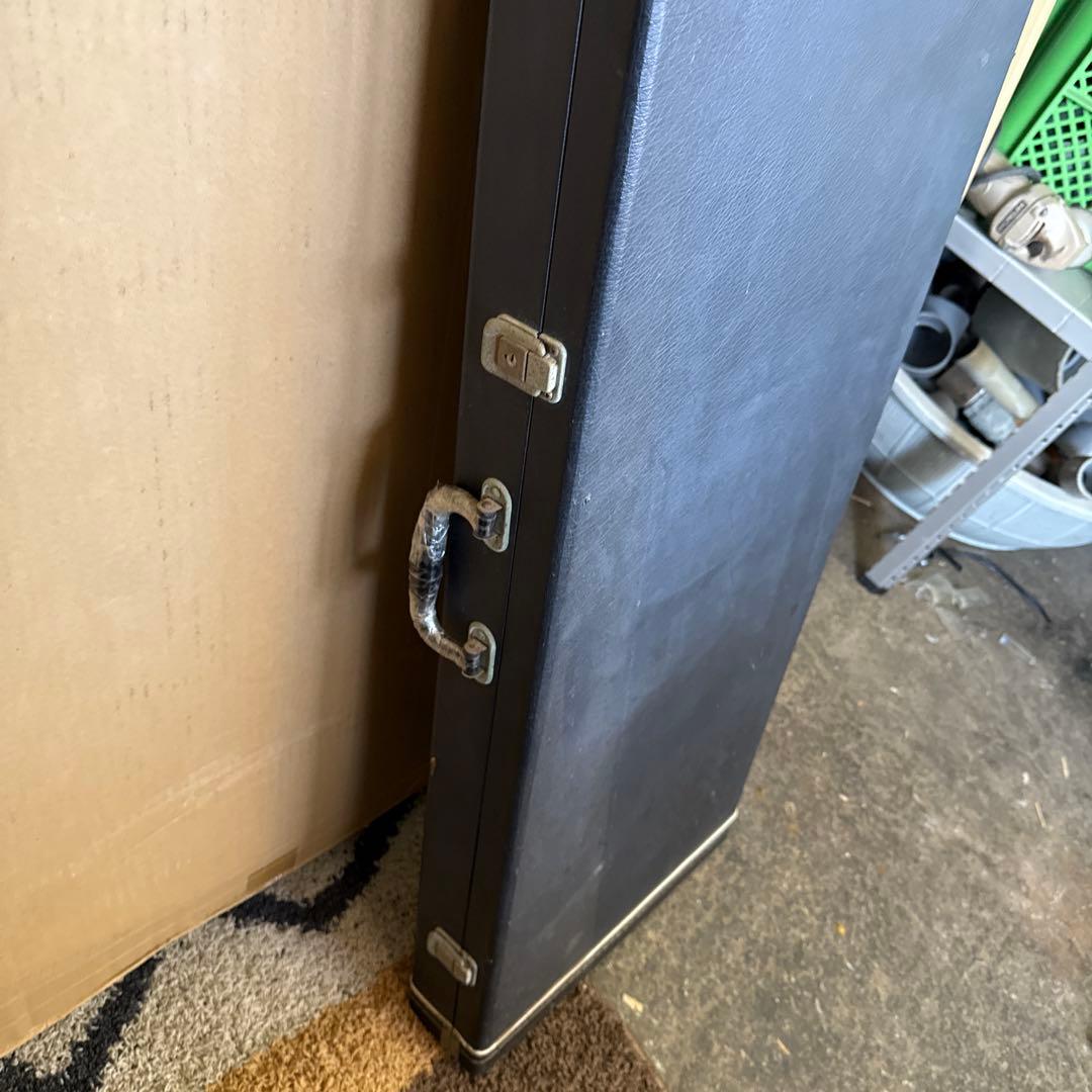 ベースギター用ハードケース f012