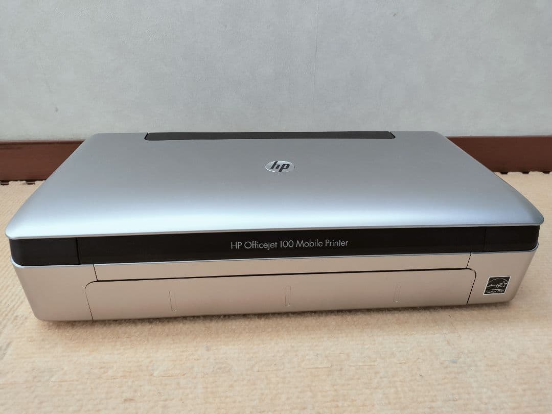 HP Officejet 100 Mobile Printer 本体