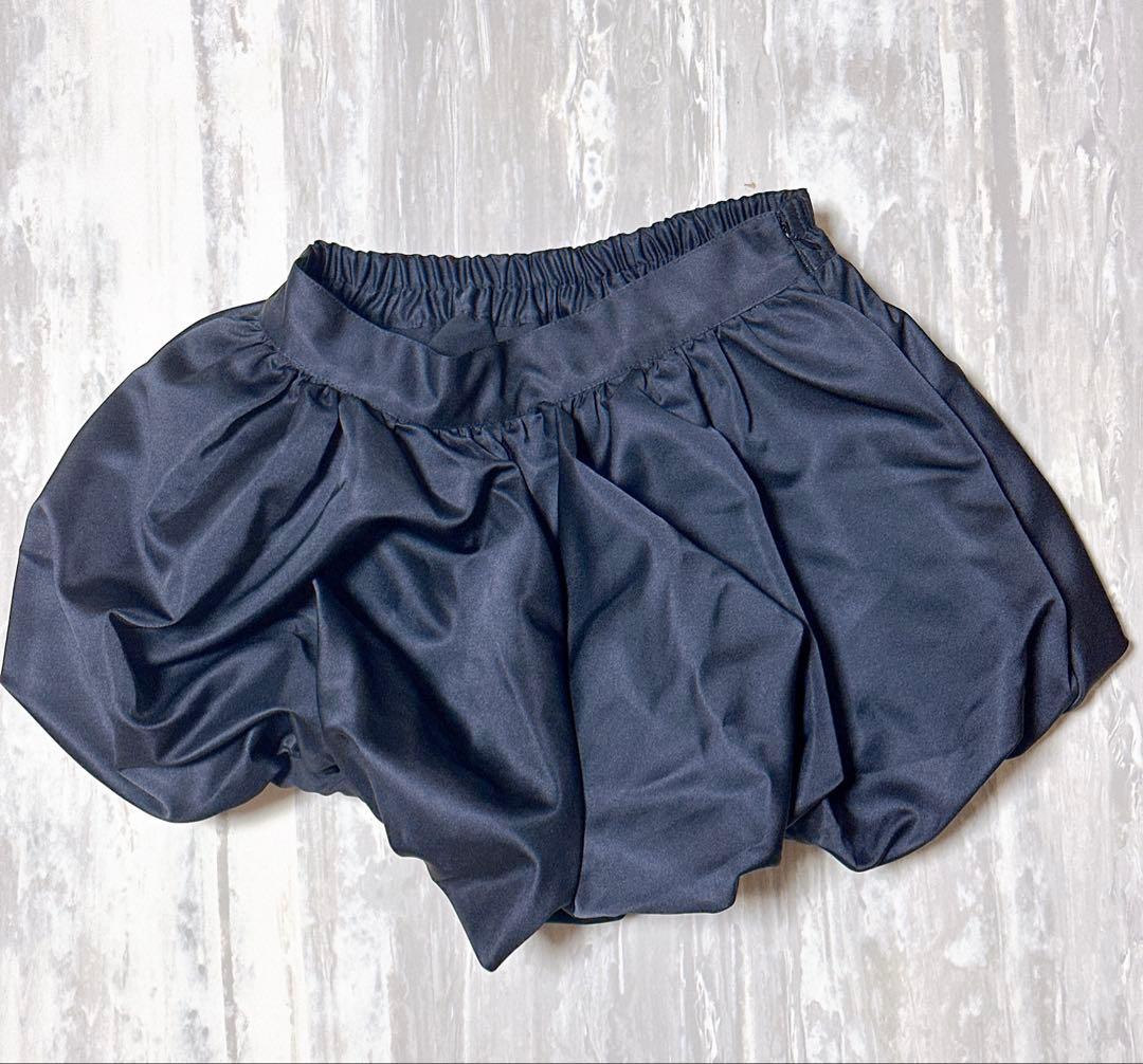 ニャロTreatÜrself satinballoonshortpants