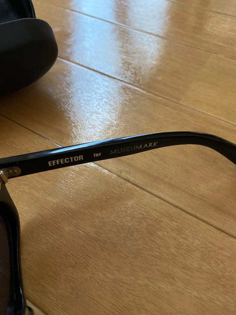 EFFECTOR for MUSEUMMARK ブラックサングラス