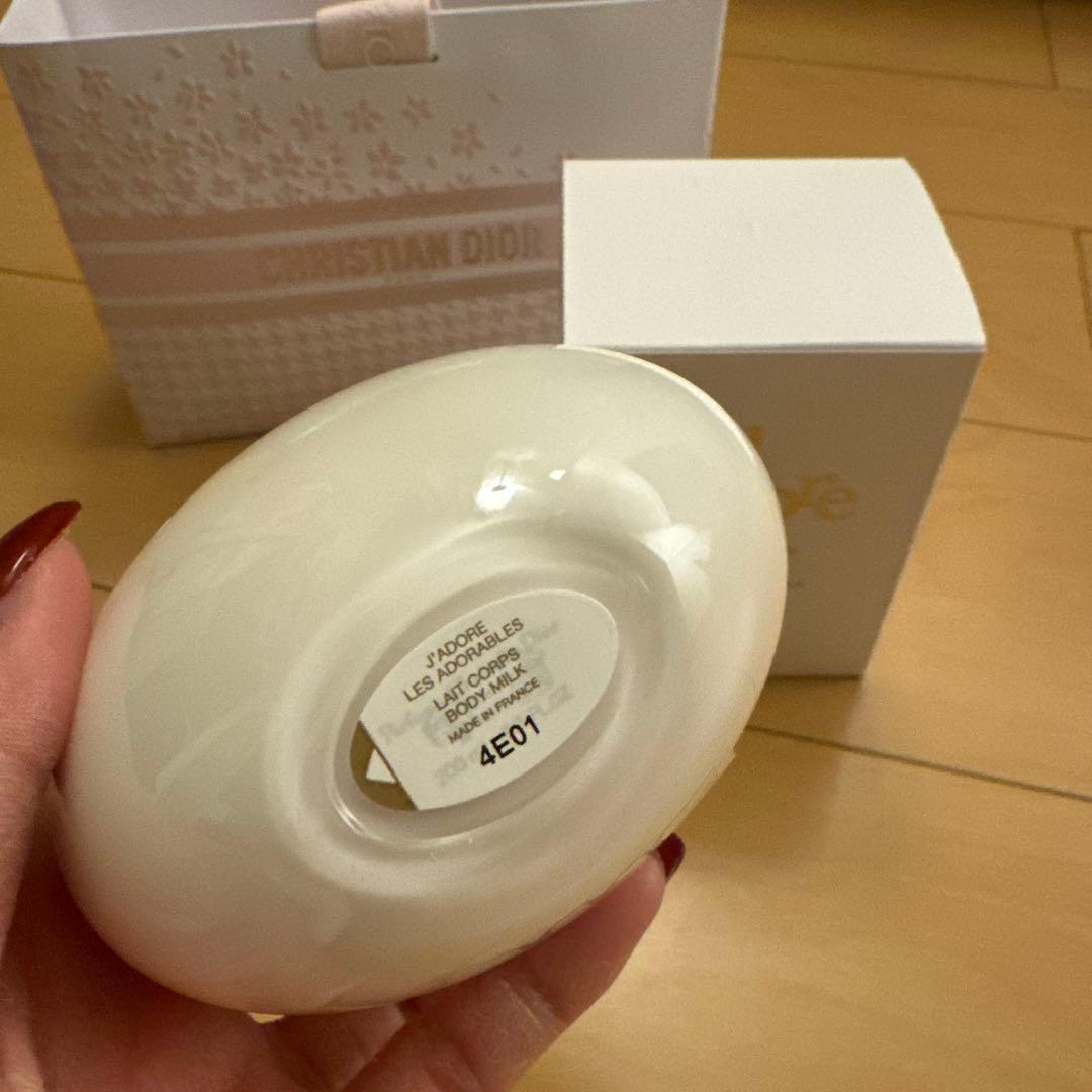 新品 DIOR ジャドール ボディミルク200ml 紙袋 箱付き