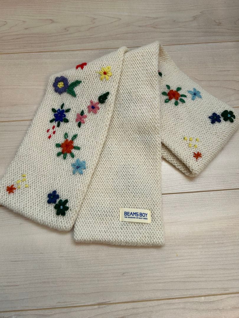 BEAMS BOY 花柄刺繍 マフラー