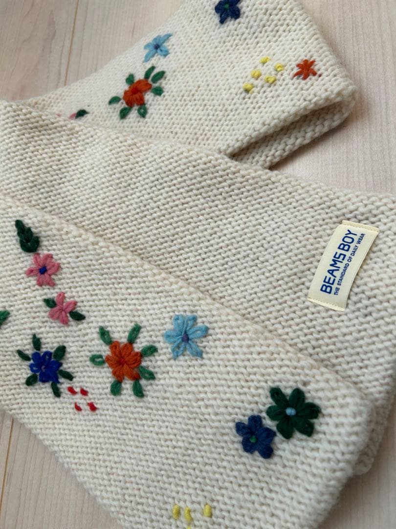 BEAMS BOY 花柄刺繍 マフラー