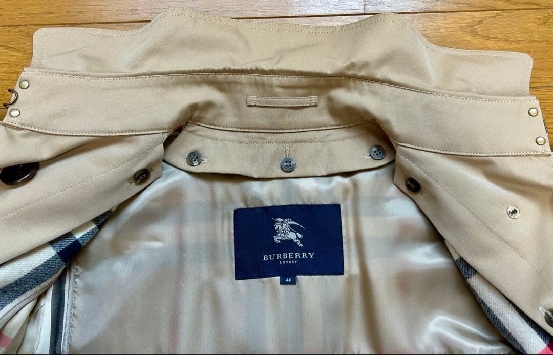 【1度着用とにかく美品】ライナー付きBURBERRY トレンチコート アイボリー