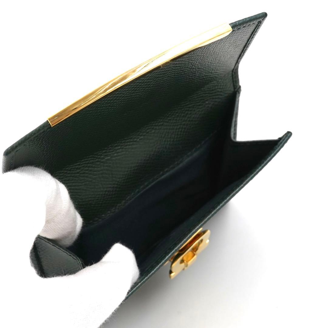 ✨未使用展示品・箱付き✨　Ferragamo ミニ財布　ガンチーニクロジャー