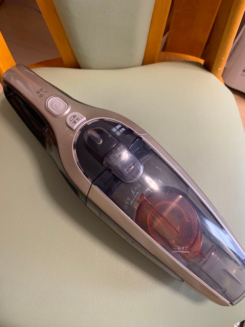 【説明書・箱付き】HITACHI 充電式掃除機 2019年製 PV-BE200