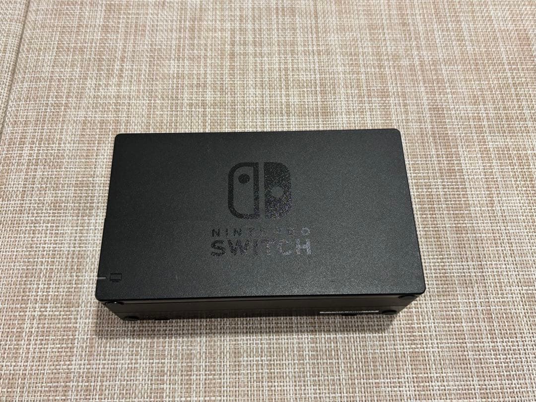 Nintendo Switch 本体 青/赤 ケース付き