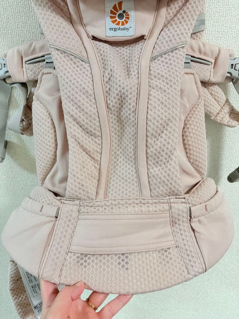 美品‼️エルゴベビー 抱っこひも OMNI Breeze ピンククォーツ