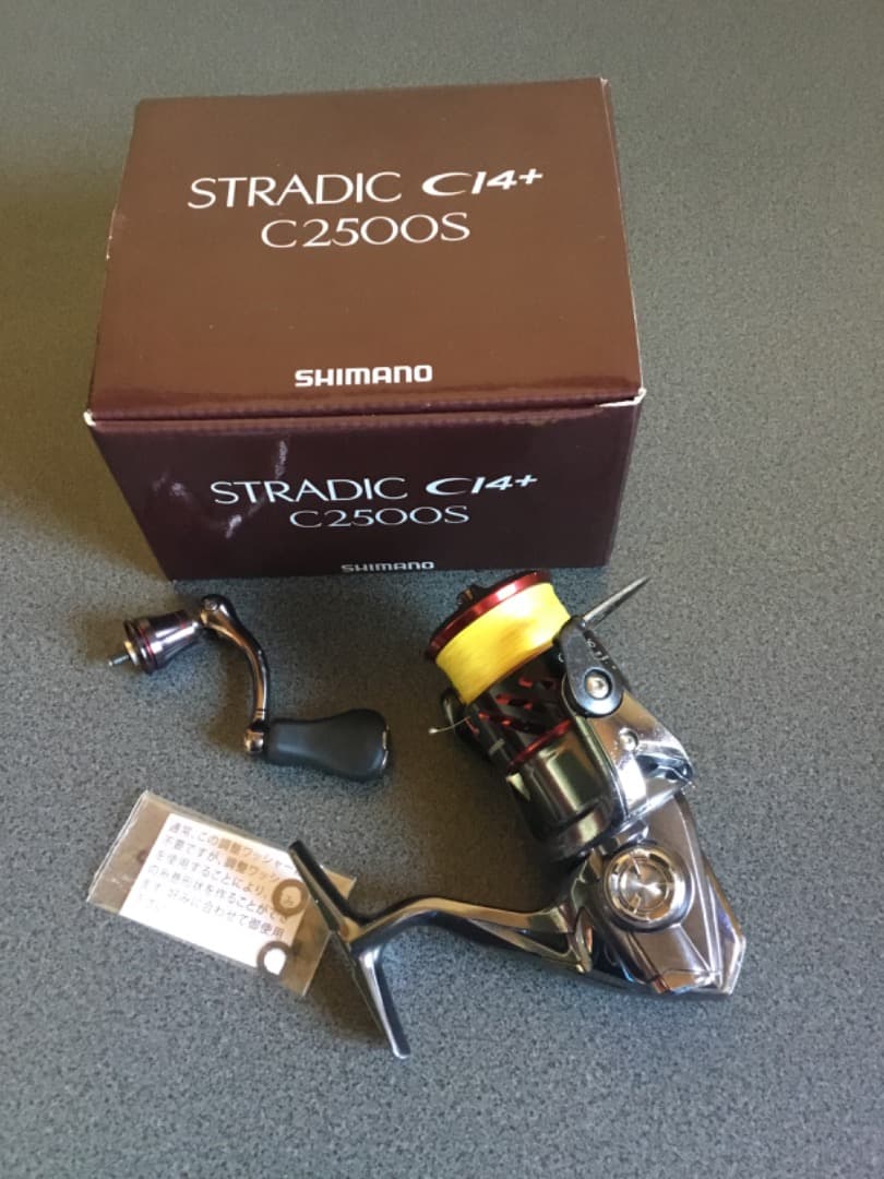 SHIMANO 16 STRADIC CI4+ C2500S リール