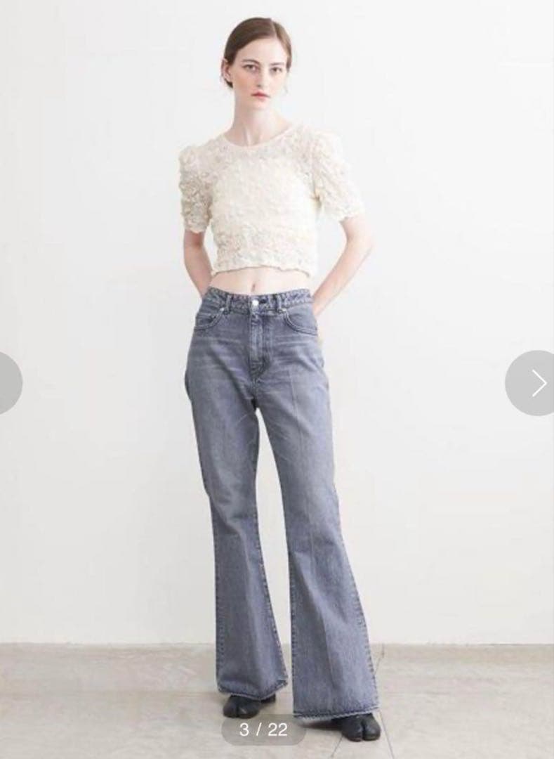 【美品】AEWEN MATOPH イウエンマトフ　シャーリングトップス　ホワイト