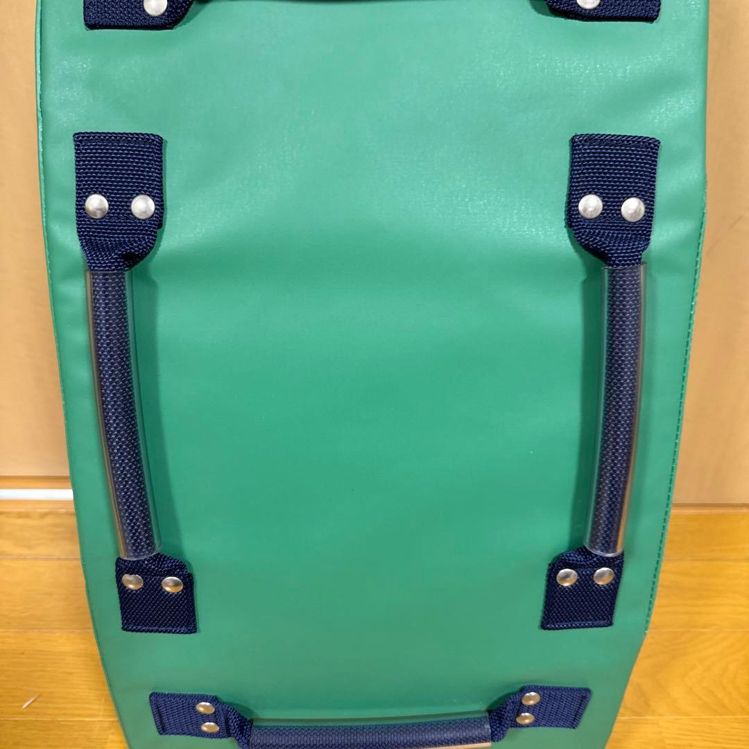 美品　イサミ　キックミット　空手　キックボクシング　ISAMI
