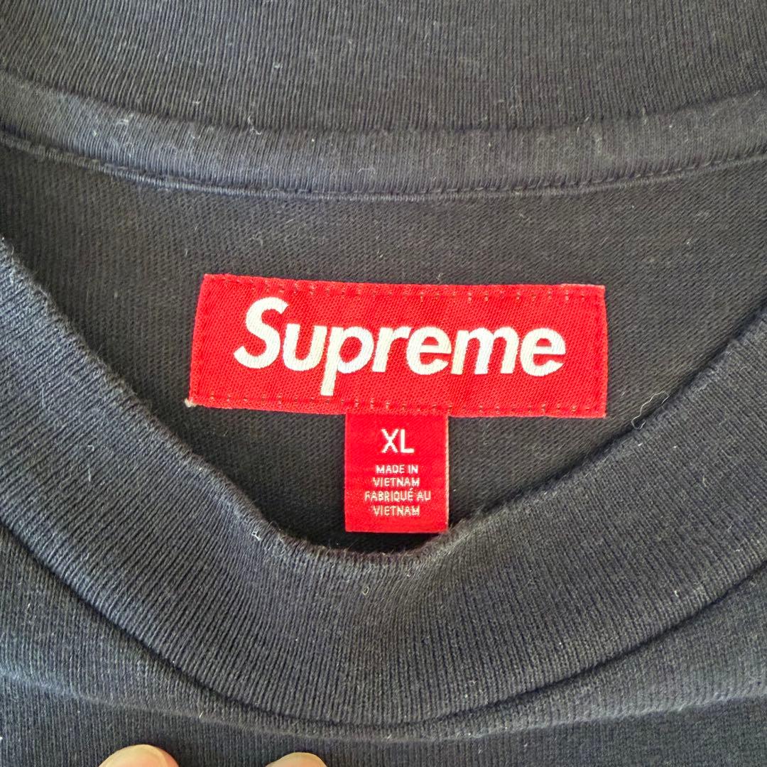 【値下げ検討】supreme T-shirt