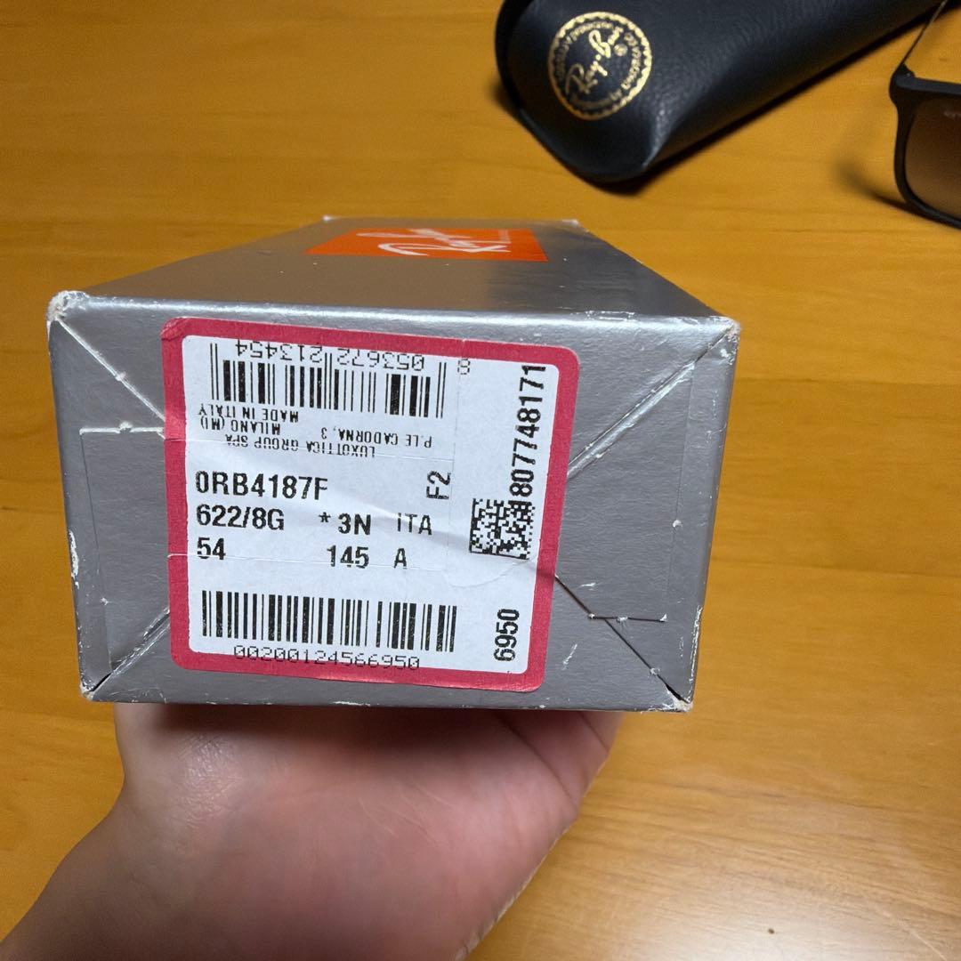 Rey-Ban CHRIS レイヴァン　サングラス　ほぼ新品