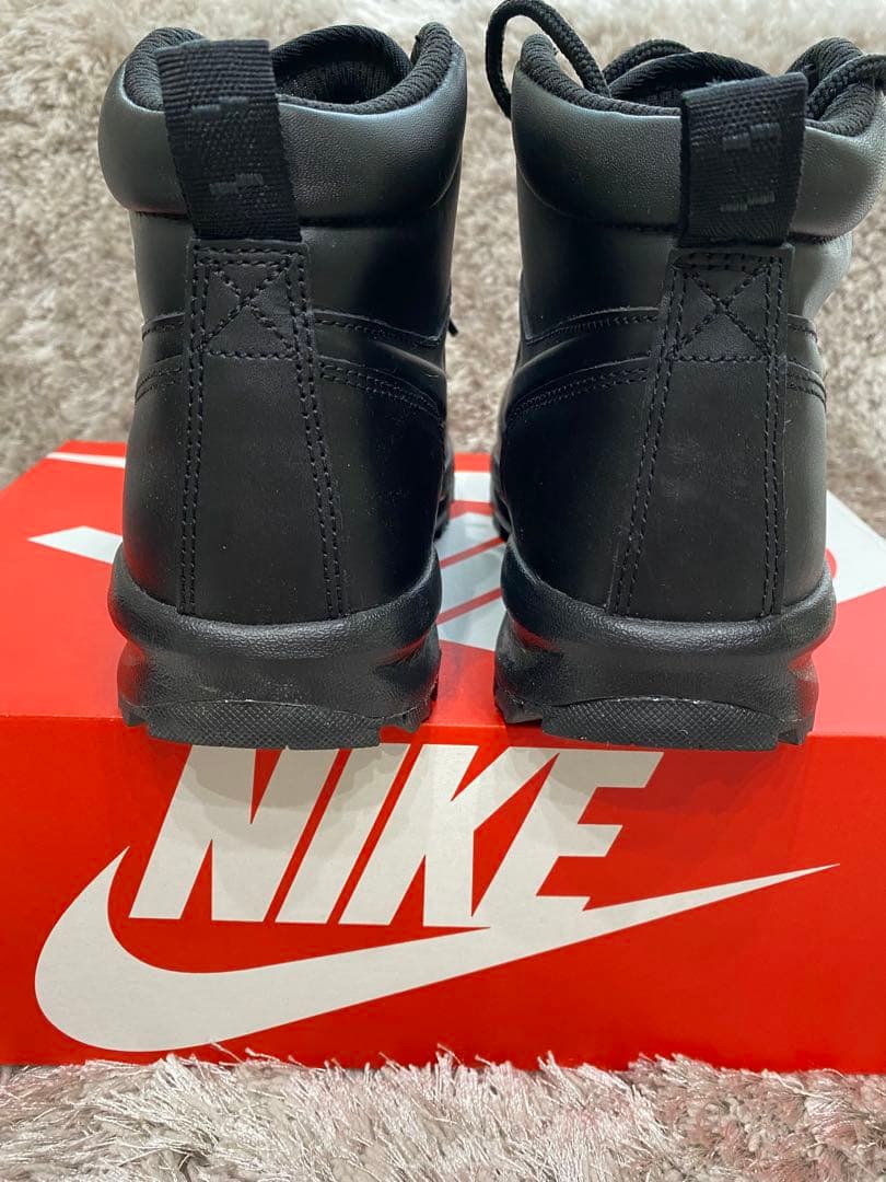 NIKE マノア レザー ブーツ 23.5シューズ ハイカット スニーカー 黒