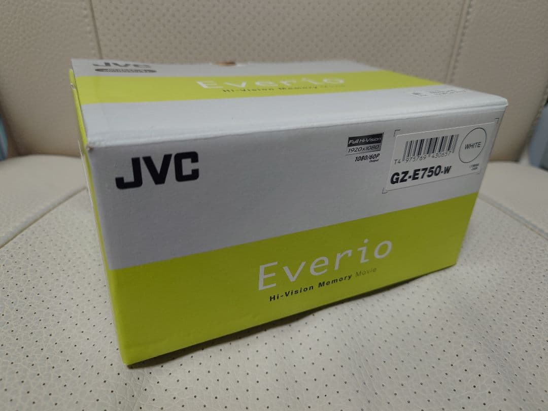 JVC フルHDビデオカメラ ケース付き