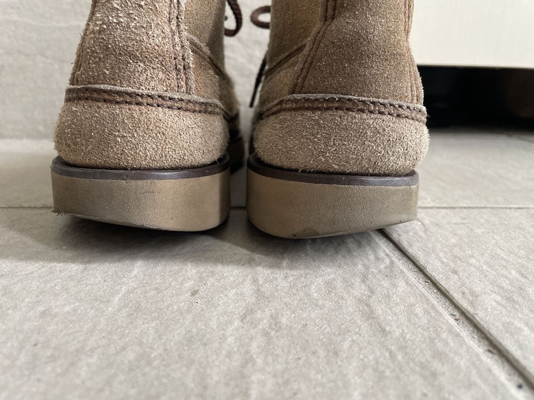 Russell Moccasin Co. モカシン ベージュ