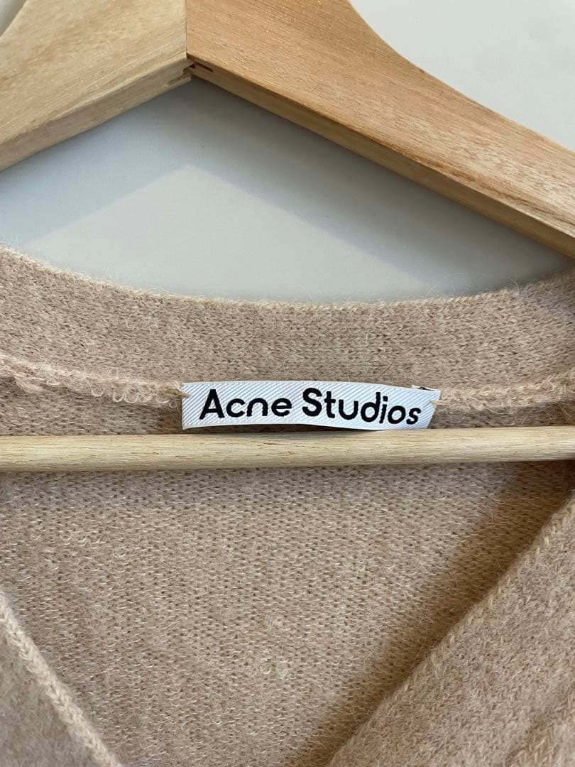 Acne Studios ニットカーディガン アクネストゥディオズ