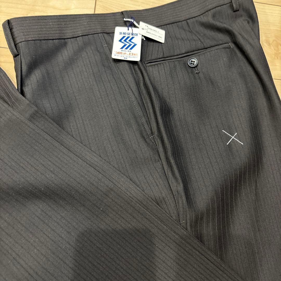 新品　KONAKA スーツ