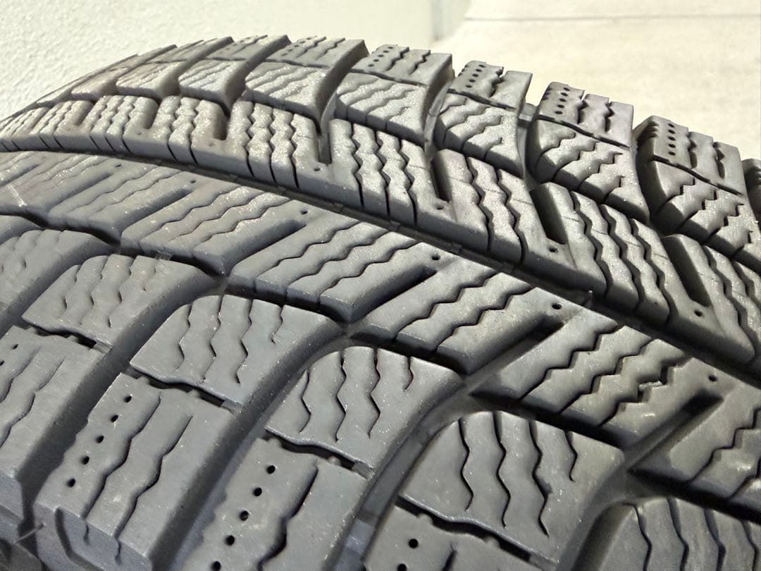 MICHELIN 195/80R15LT スタッドレスタイヤ 4本セット