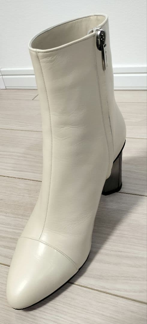 【美品】ユナイテッドアローズ　ホワイト ショートブーツ