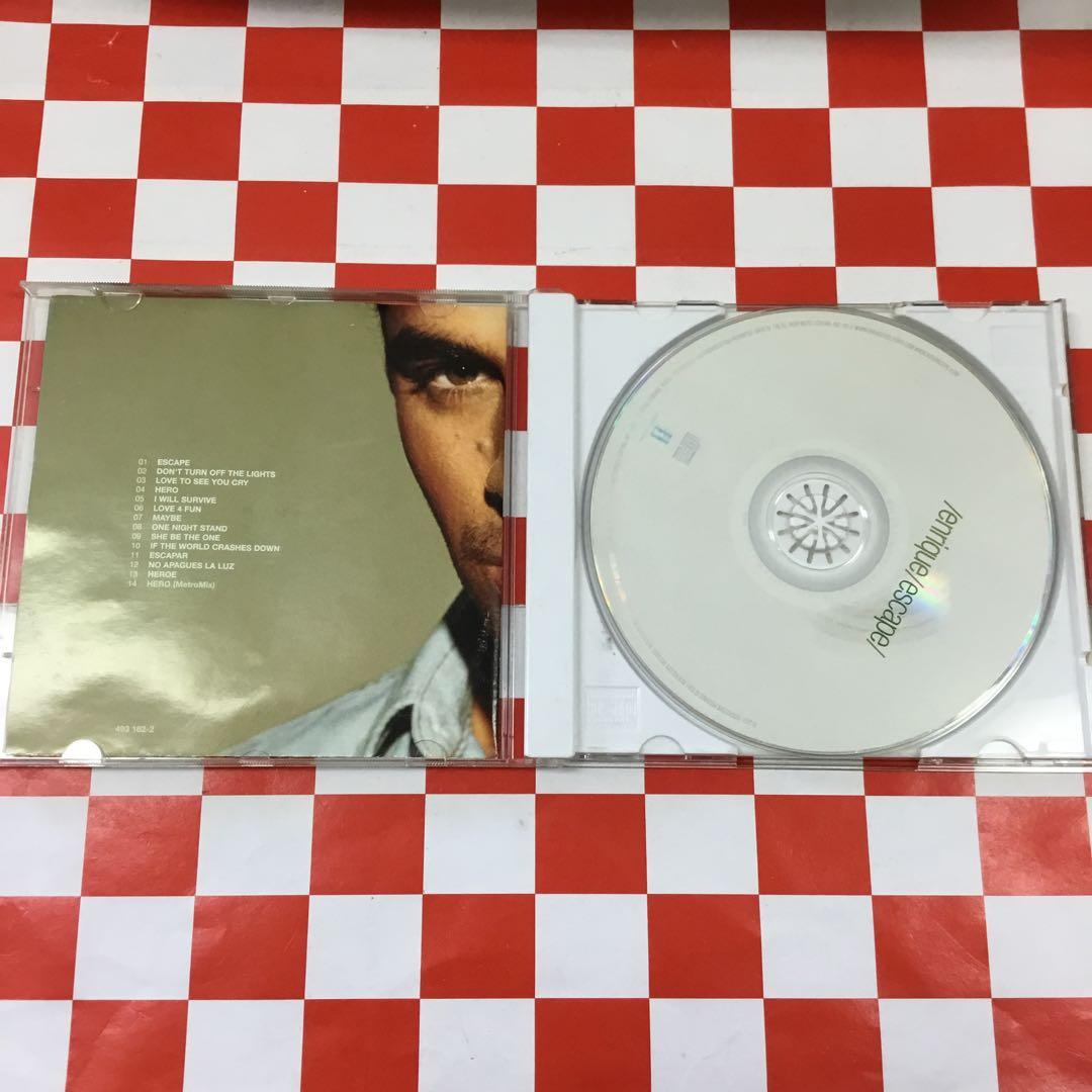【J31114】Enrique Iglesias / Escape