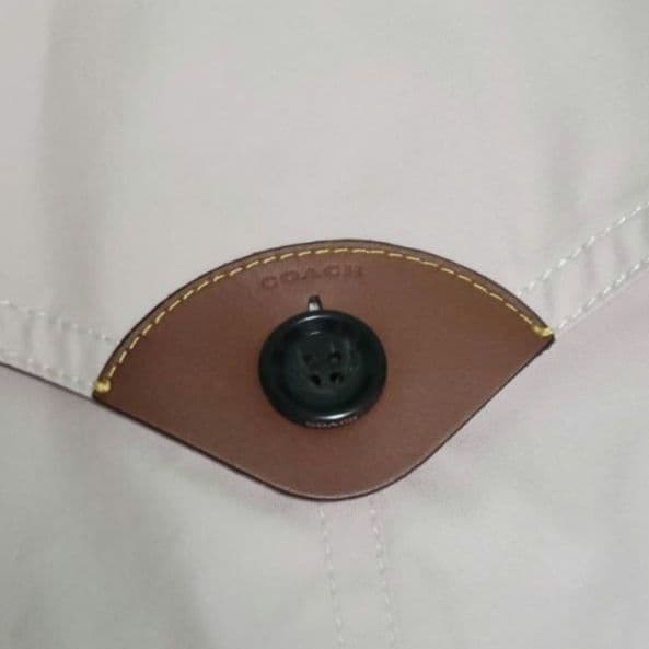 極美品☆COACH　トレンチコート　シグネチャー　総柄　ベルト　チャーム付