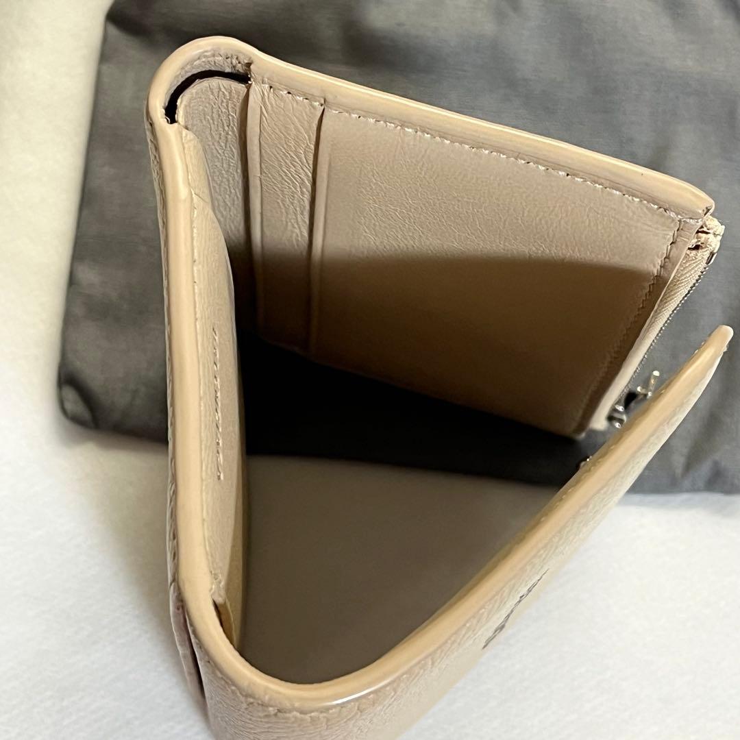 m*a様 BALENCIAGA バレンシアガ 三つ折財布 ベージュ ミニ財布