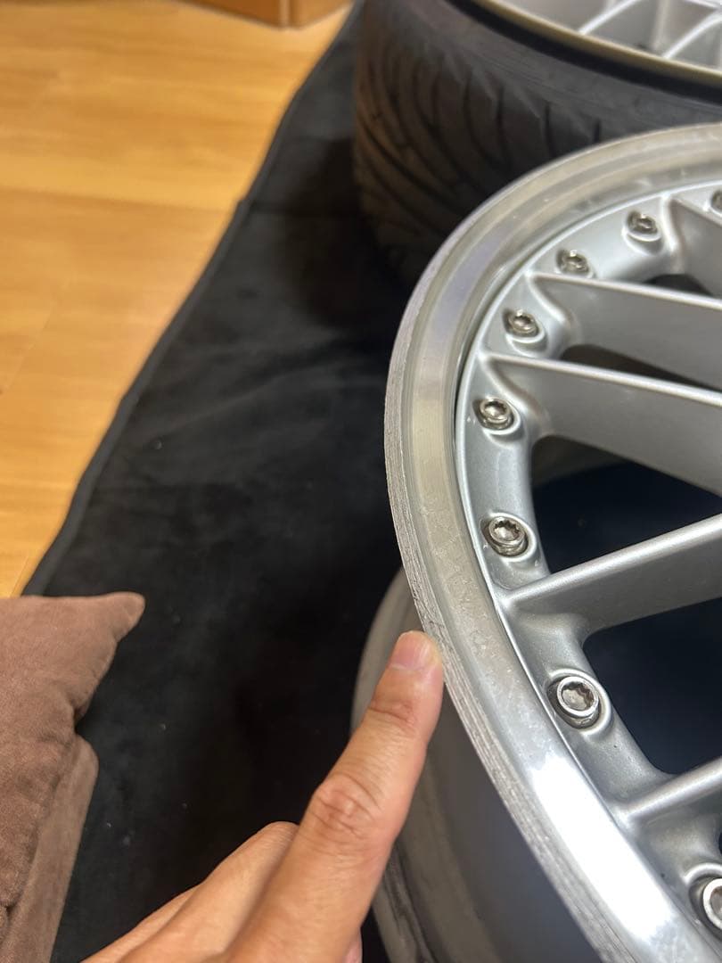 希少ozレーシング ノバoz Racing nova １８インチ9J+40×4本