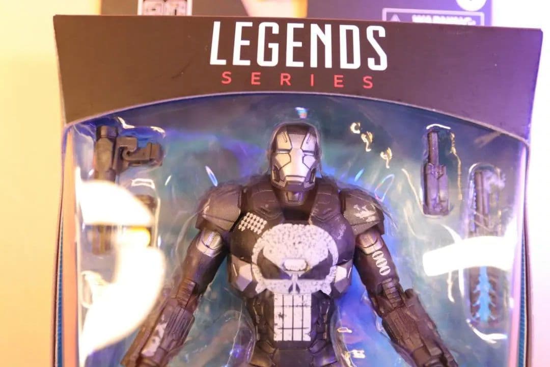 新品パニッシャー ウォーマシン新品未開封未使用マーベル・レジェンズ