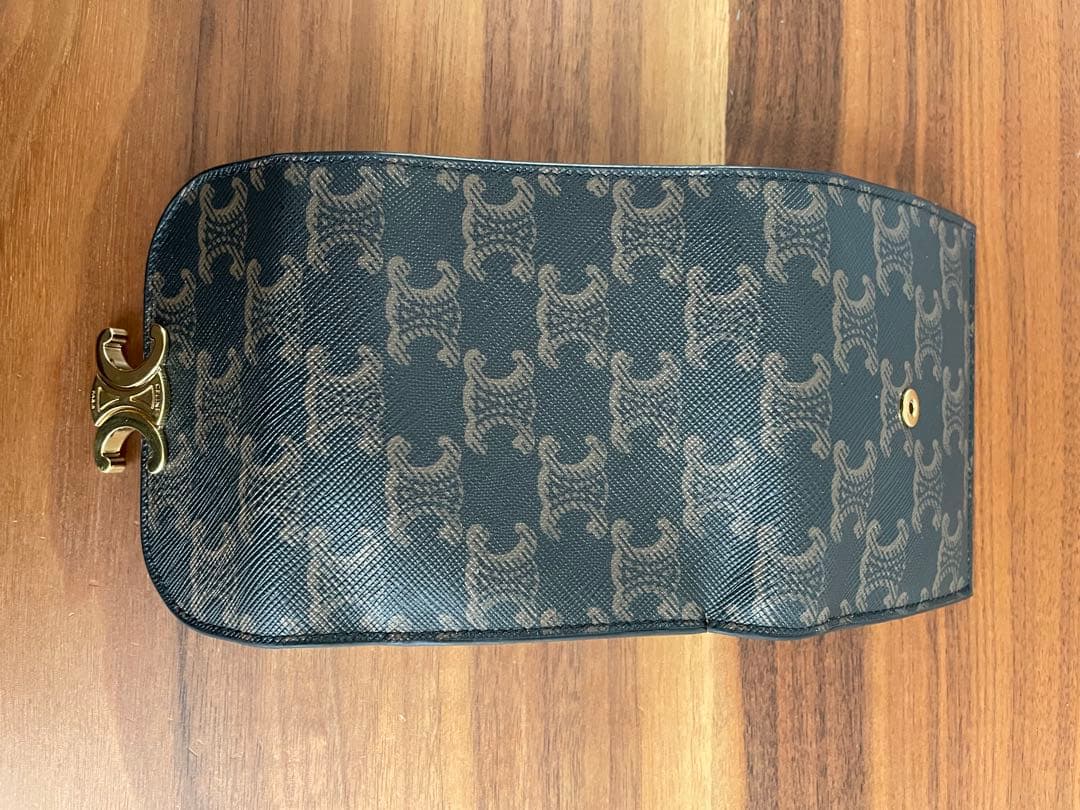CELINE セリーヌ 三つ折り財布