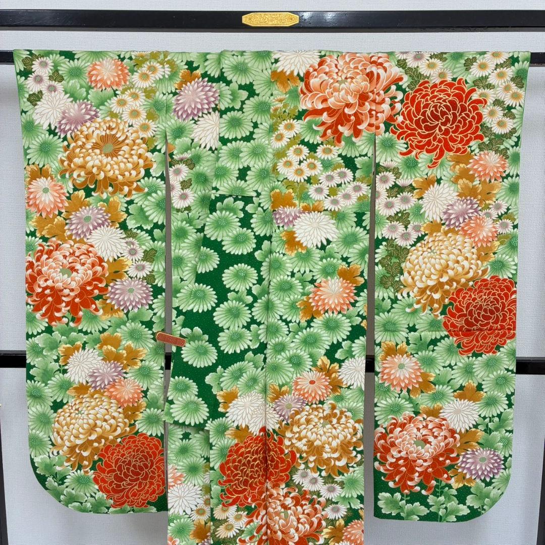 振袖 正絹 金駒刺繍 人気色のグリーン系 圧巻の花々 広衿 袷 着物翼-501