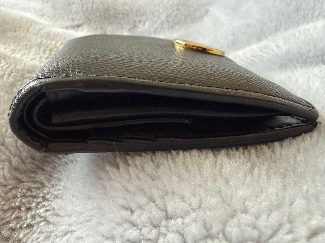 FENDI ブラックレザー 二つ折り財布
