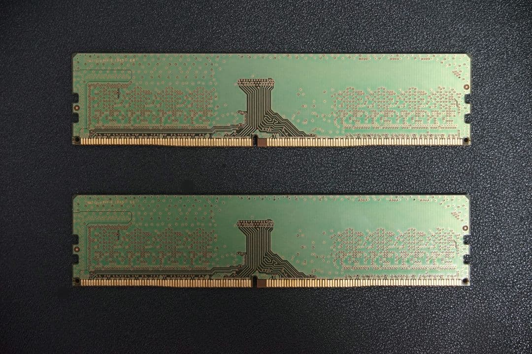 DDR4 2666 16GB(8GB×2) Samsung製 メモリー