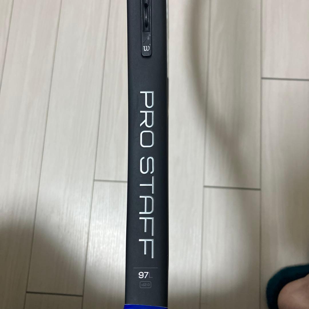 [美品]Wilson Pro staff テニスラケット v12 L
