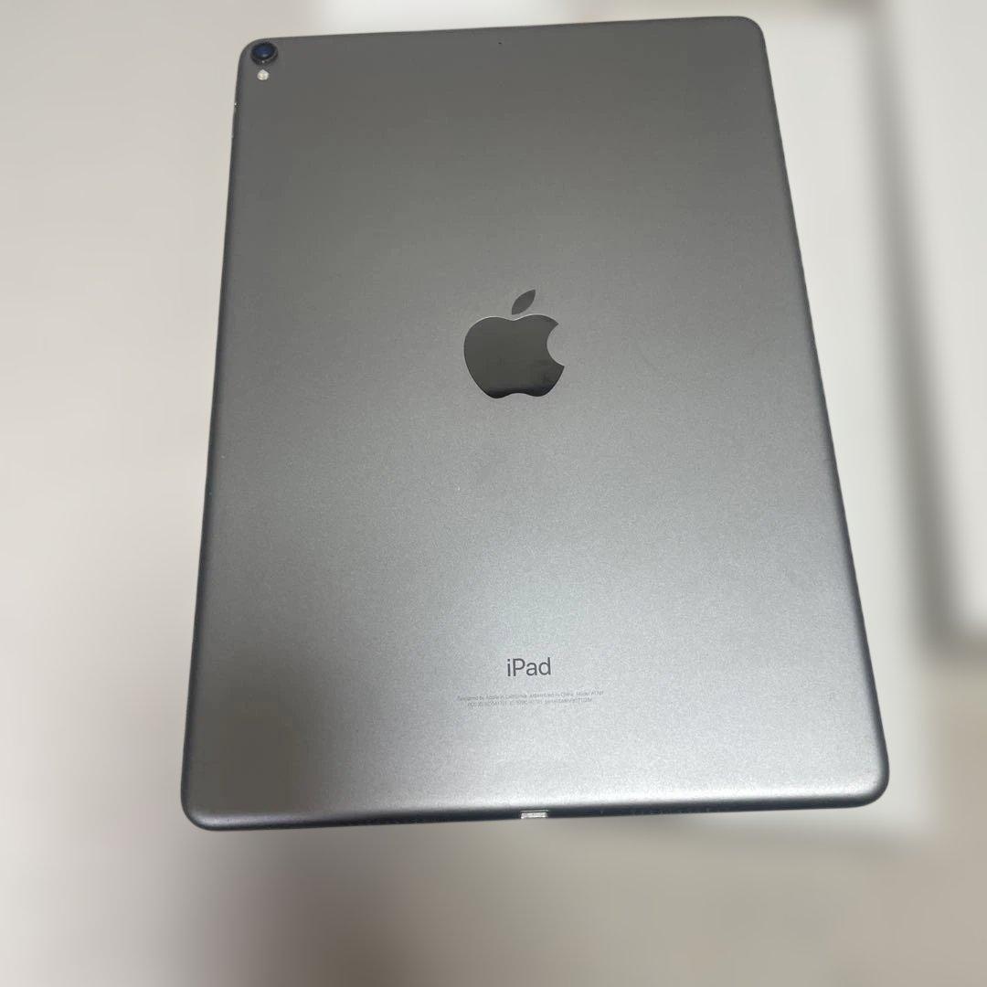 ぽ*ち様 Apple iPad Pro (10.5-inch) 64GB バッテ