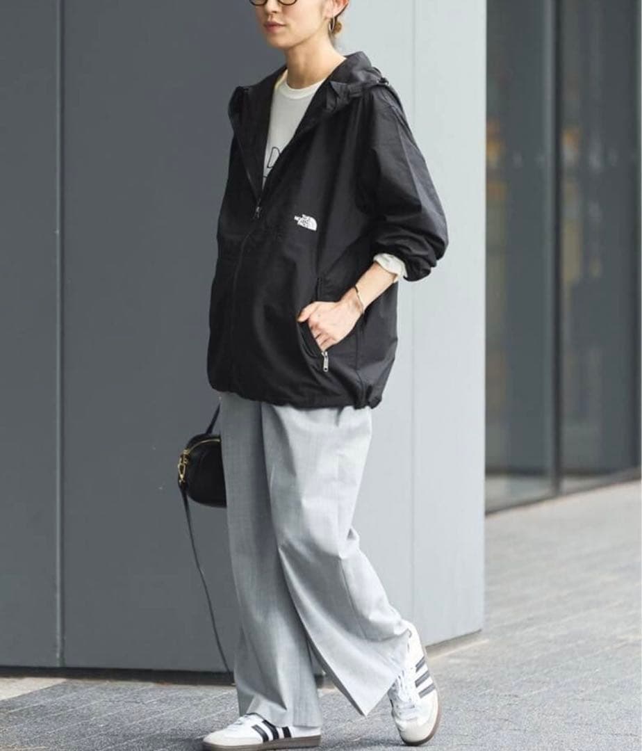 まる　　THE NORTH FACE コンパクトジャケット
