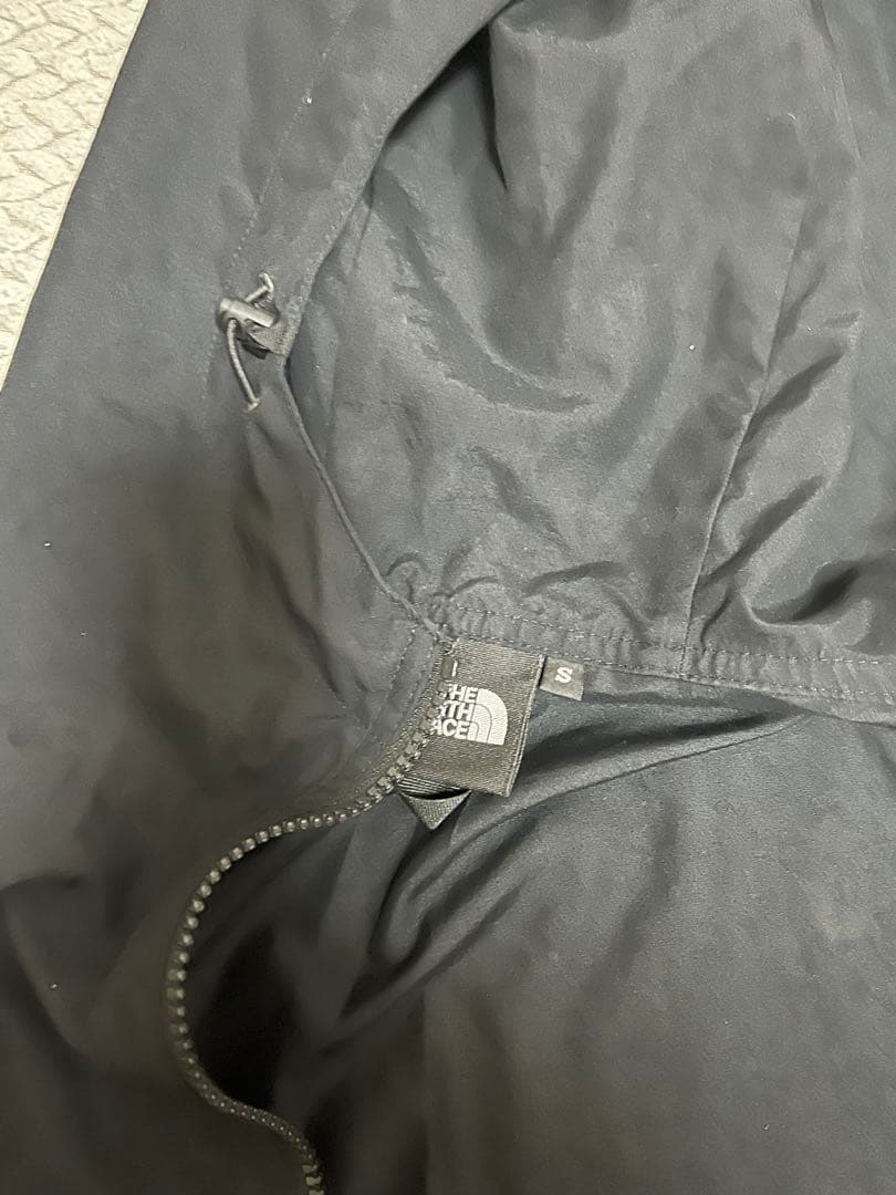 まる　　THE NORTH FACE コンパクトジャケット