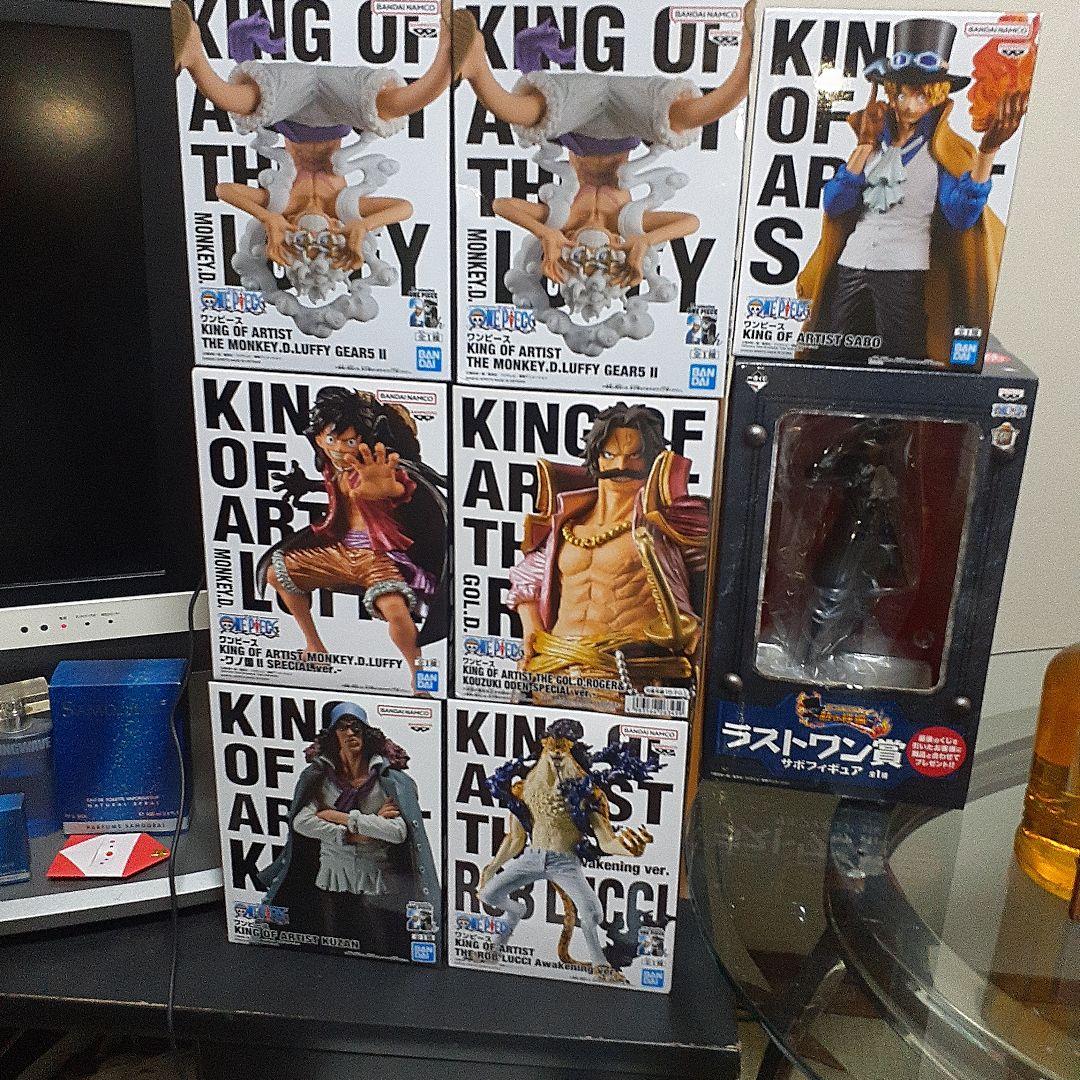 ONE PIECE フィギュア セット&DVD