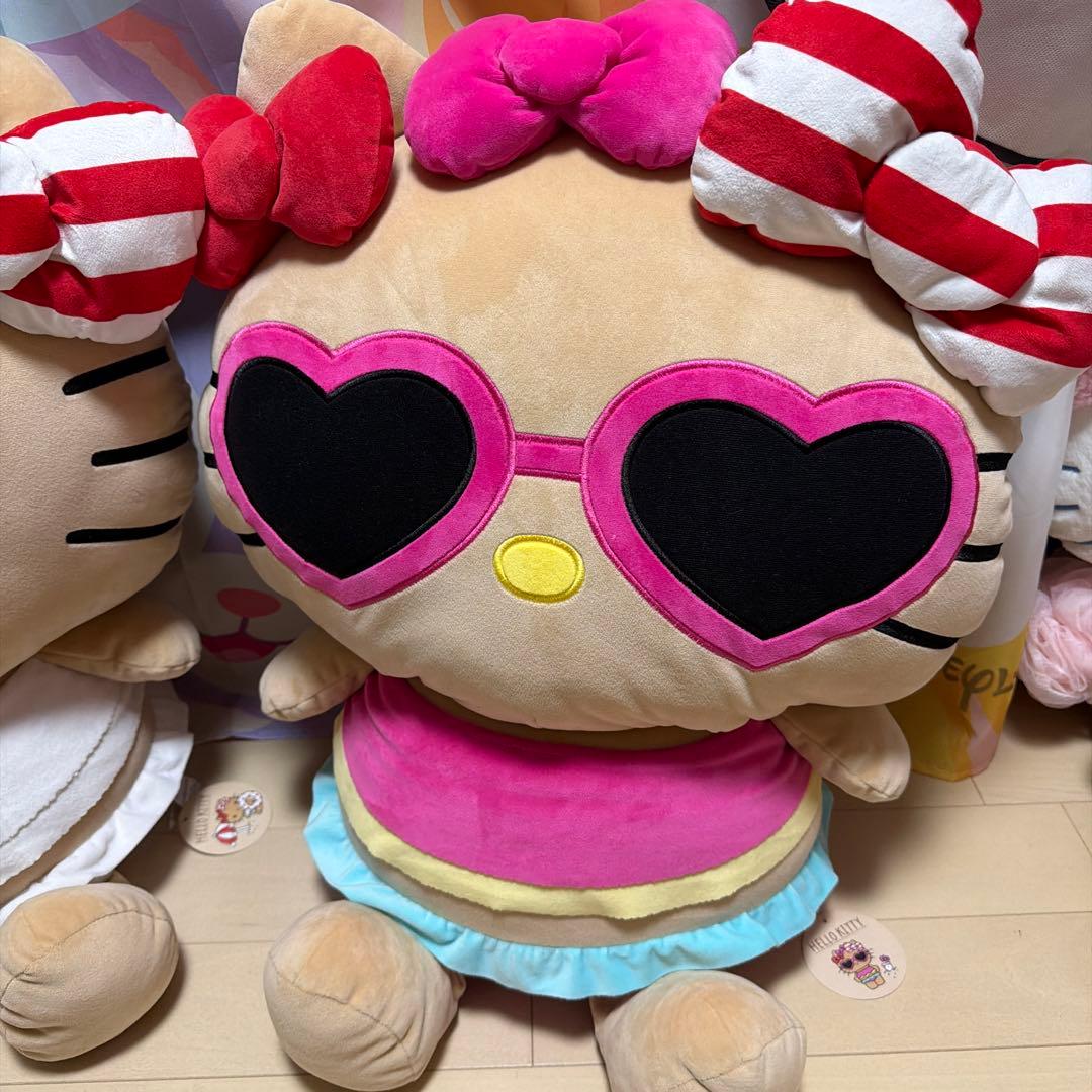 アベイル ハローキティ Bigぬいぐるみ 2体セット