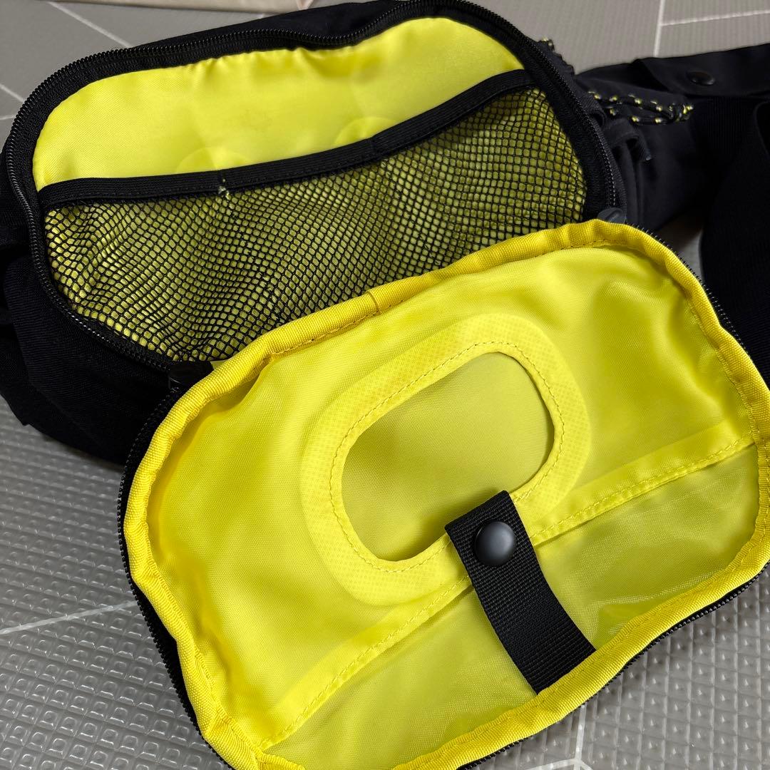 【Hugoo】Dual Hip Seat（ブラック）