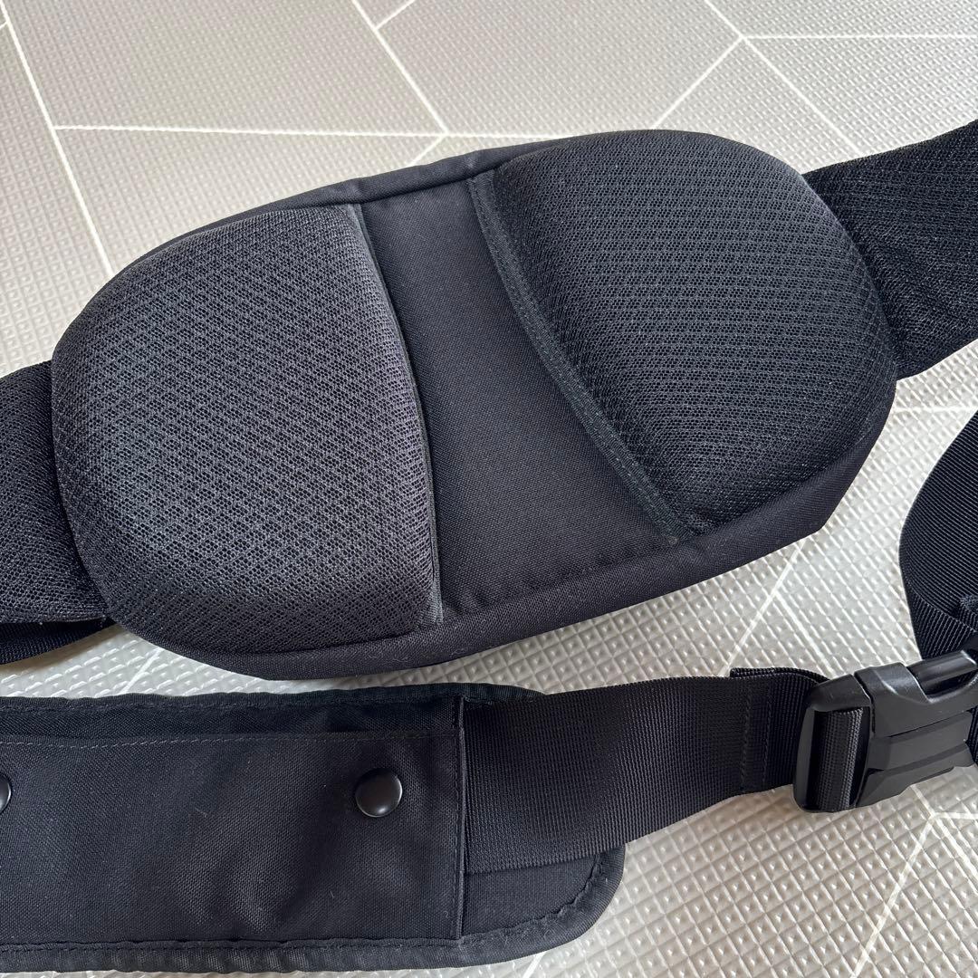 【Hugoo】Dual Hip Seat（ブラック）