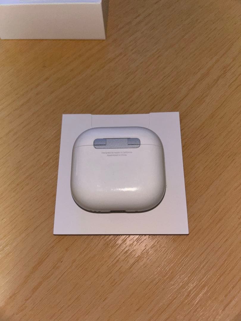 AirPods 4（アクティブノイズキャンセリング搭載モデル）