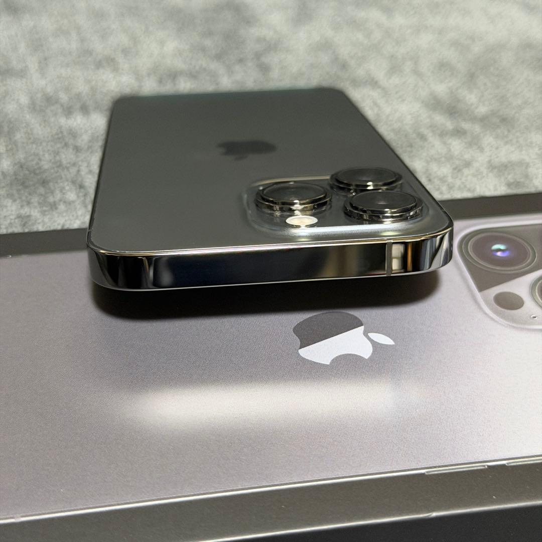 Apple iPhone 13 Pro グラファイト 256GB SIMフリー