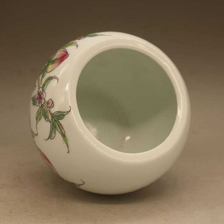 パステル寿桃の水缶 水洗い 景徳鎮 陶磁器 装飾品 工芸品美術品 置物
