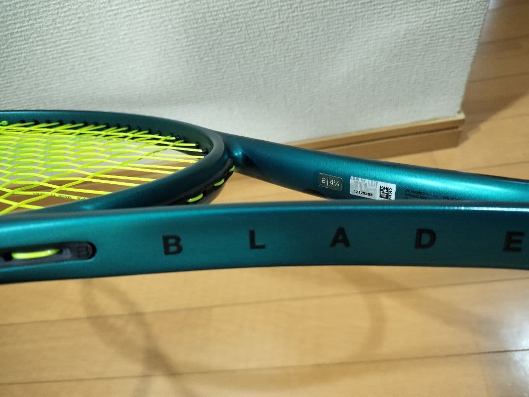 Wilson Blade ブレード　98 V9 テニスラケット
