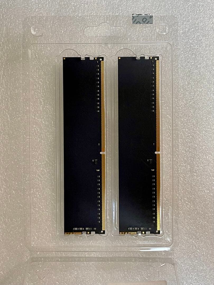 KLEVV DDR4-3200 16GB × 2枚（合計32GB）