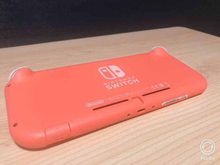Nintendo switch Lite コーラル／桃太郎電鉄ソフト付き